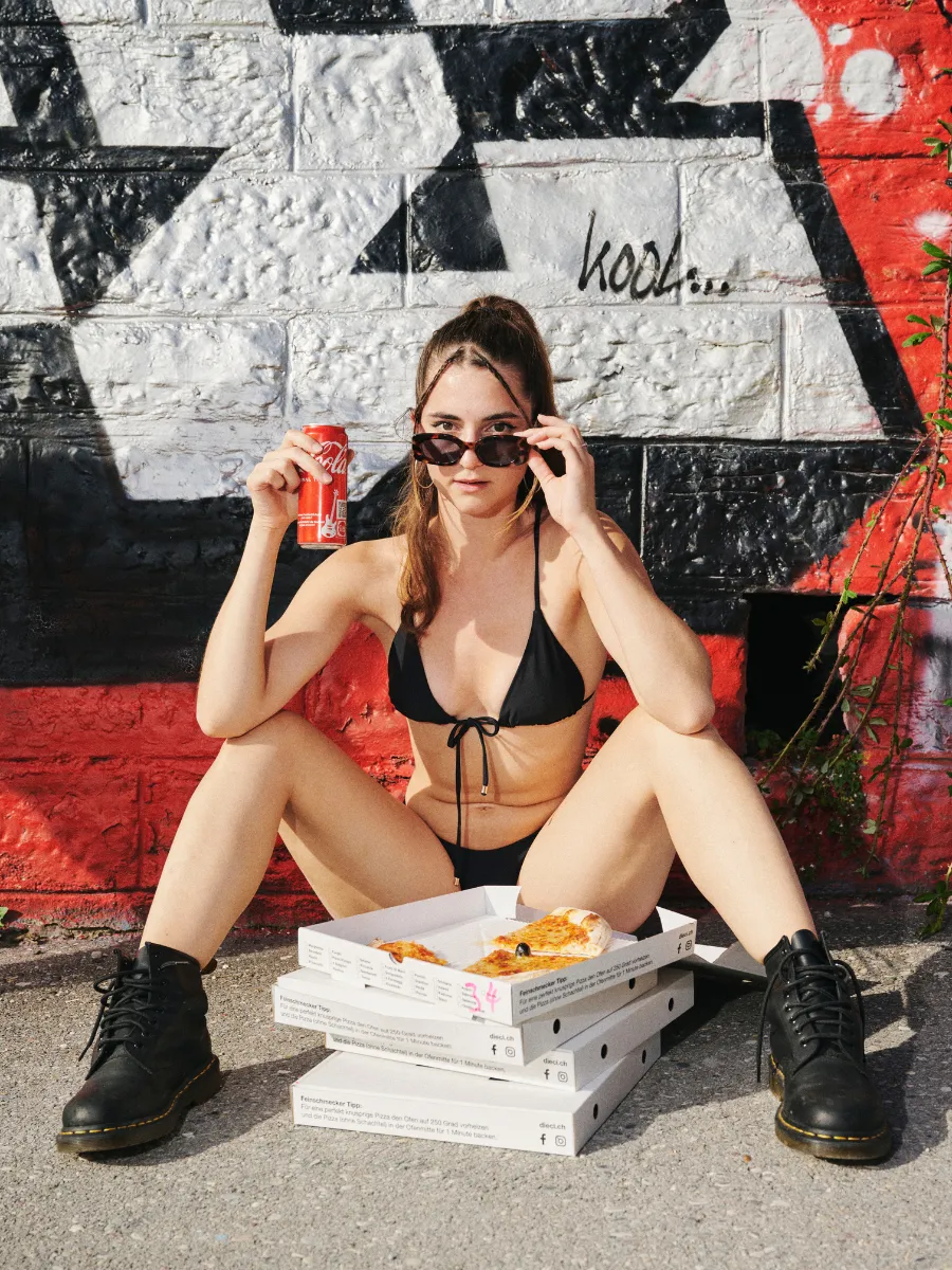 CARLY BIKINI TOP - Black