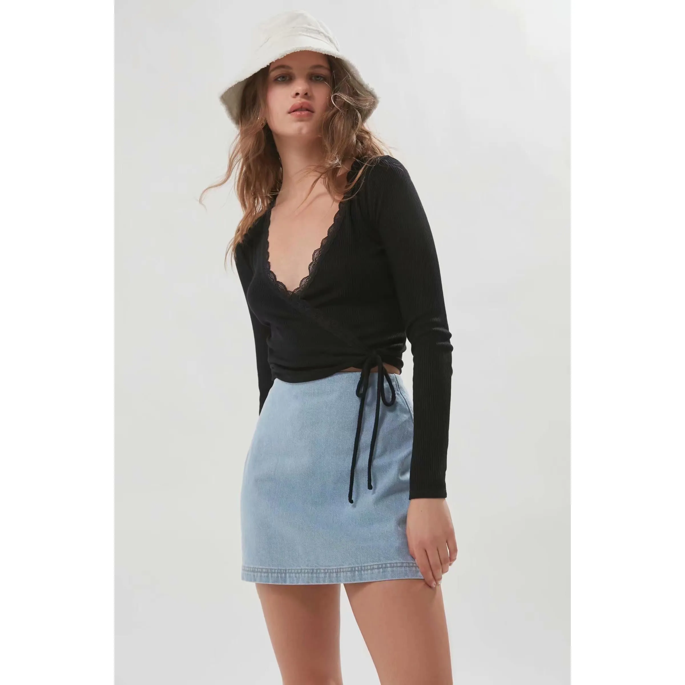 ELEGANT AUTUMN BLOUSE
