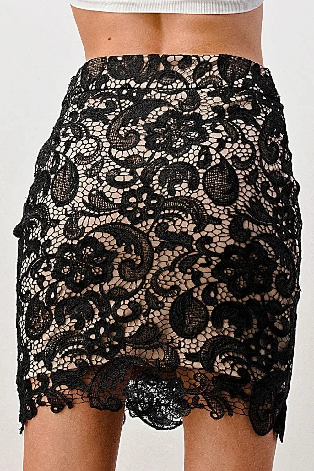 Lace-Embellished Elegant Mini Skirt