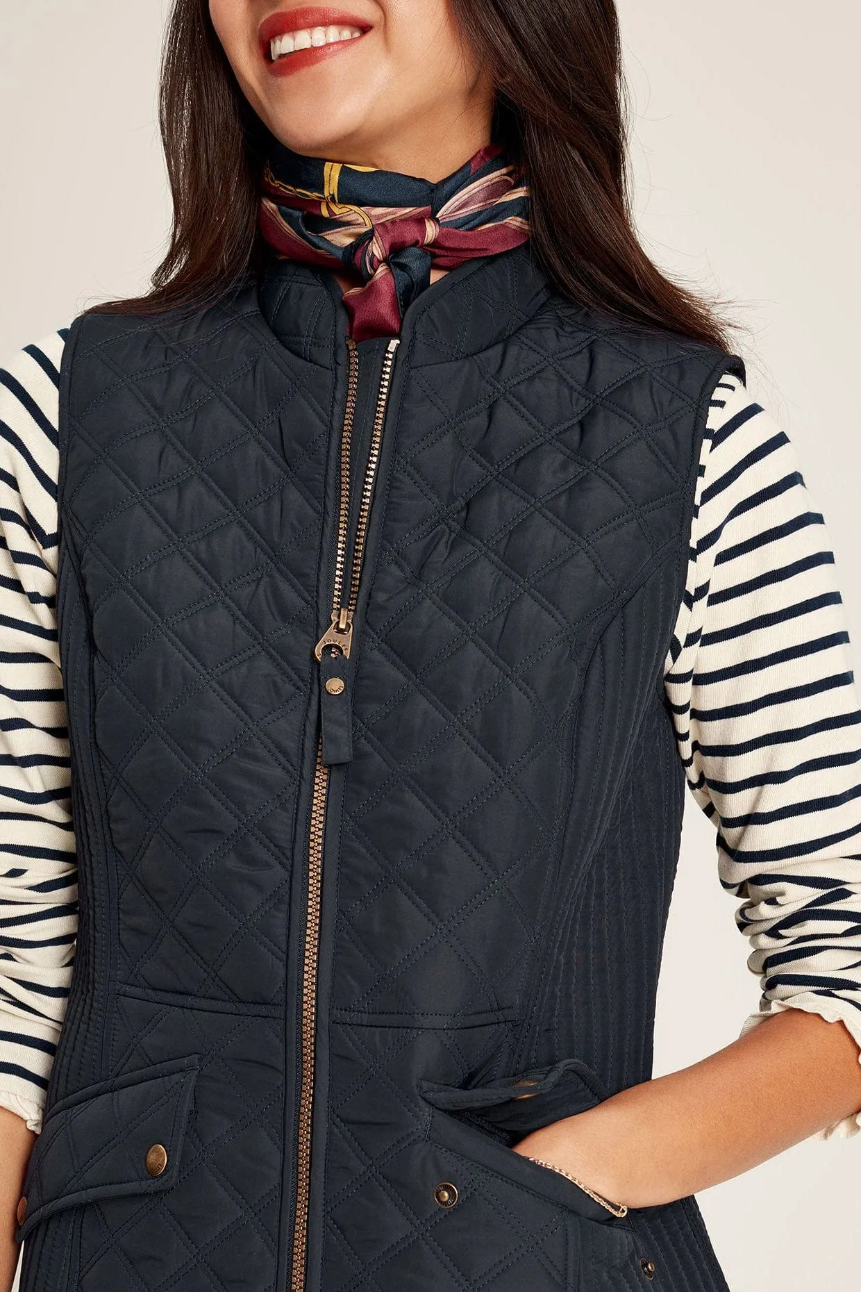 Minx Diamond Quilted Gilet - Dark Navy