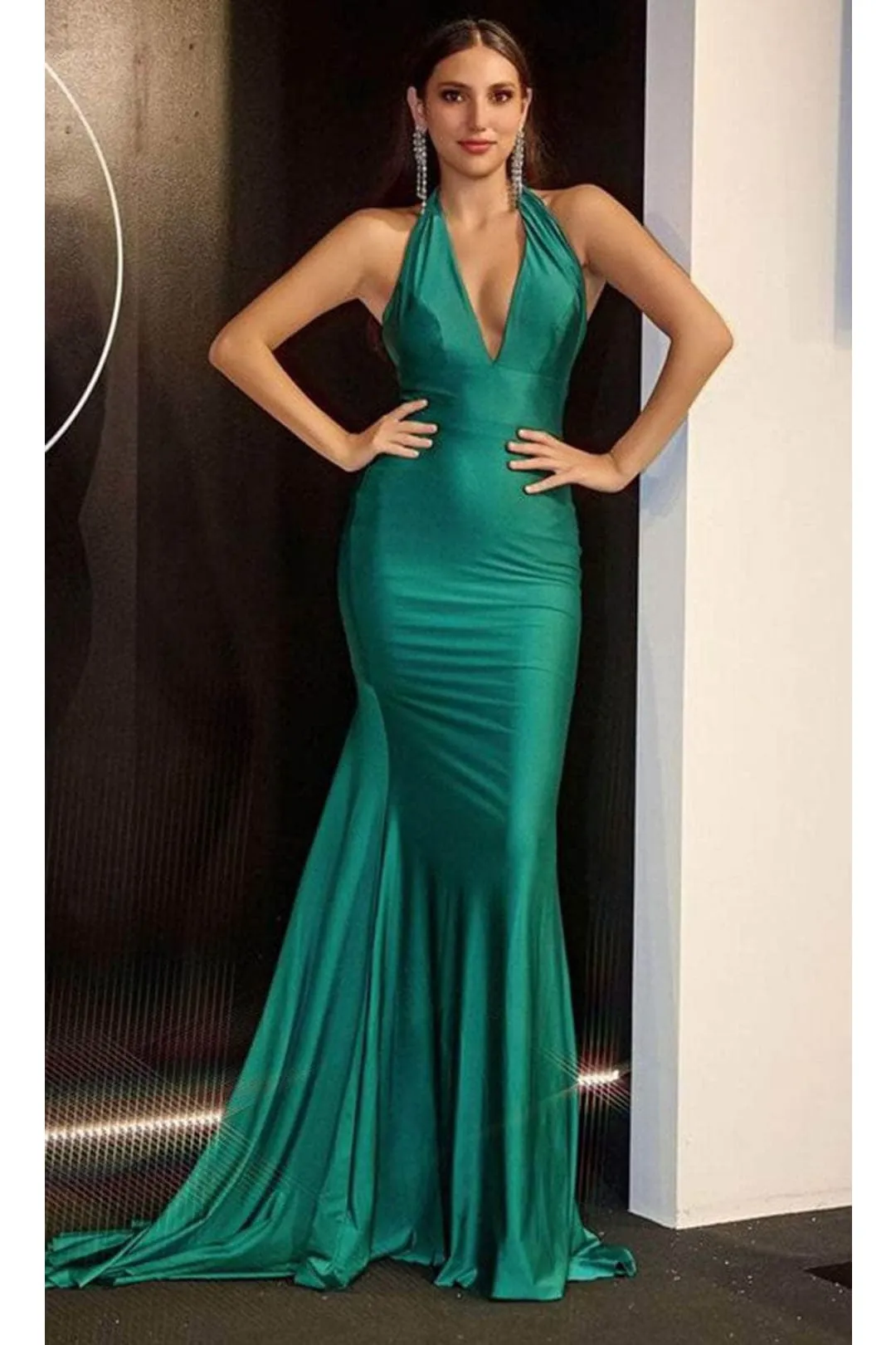 Portia and Scarlett PS24077X -long- Halter Trumpet Evening Gown for a Stylish Statement