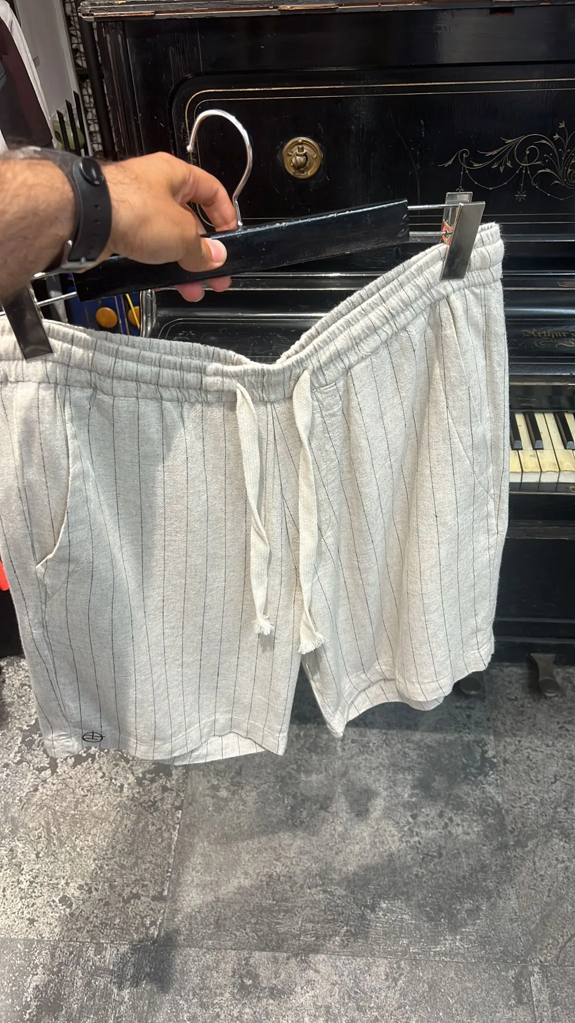 Striped Linen Shorts - Cream