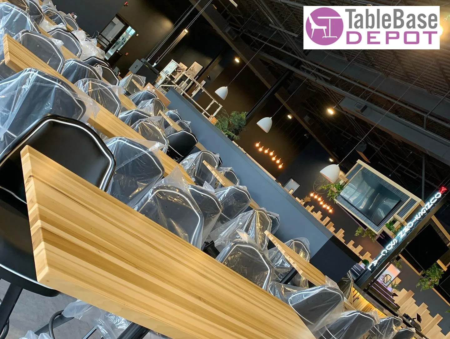 Stylish Poplar Light Weight Restaurant Table Tops Fully Custom Made