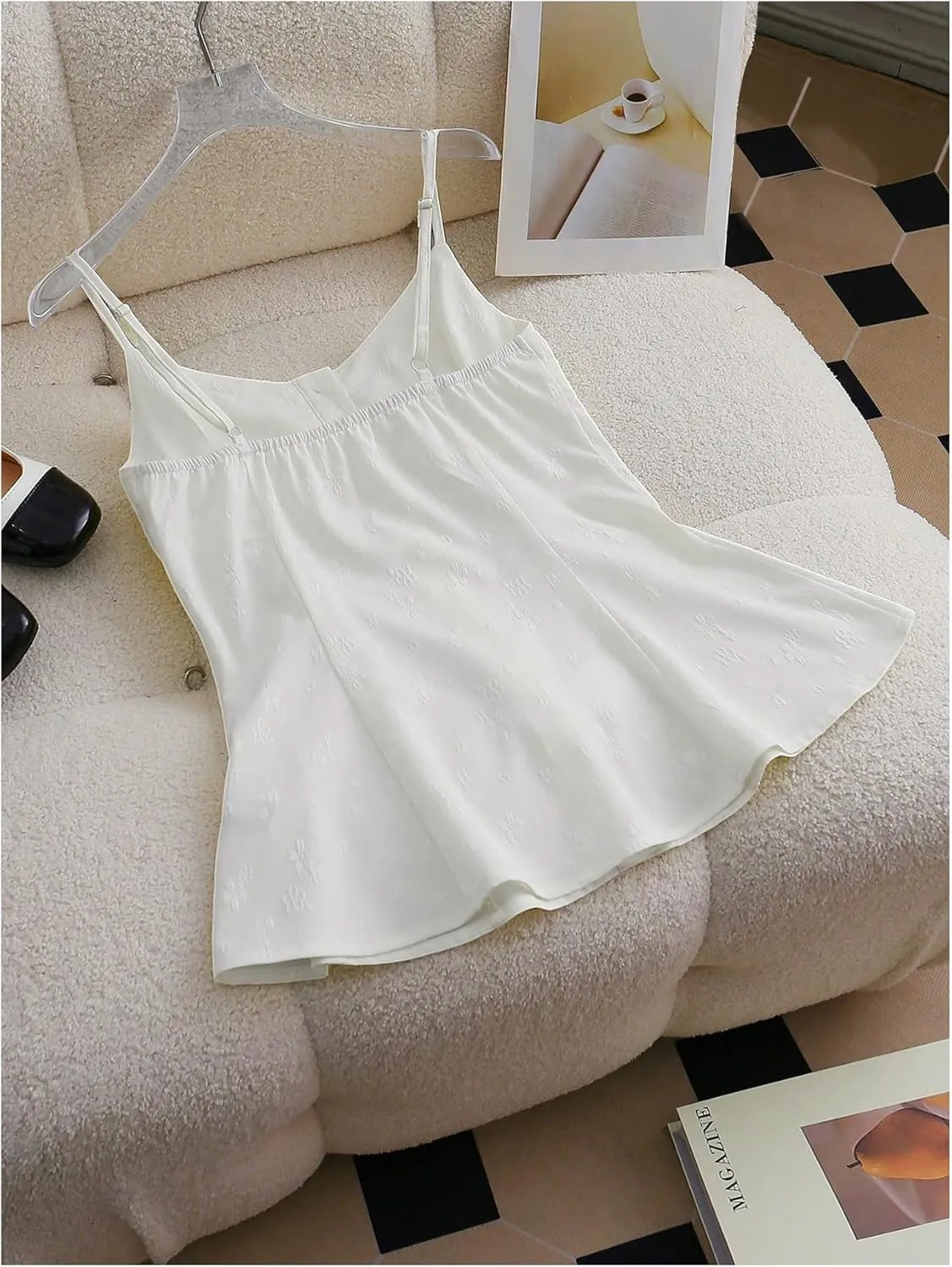 SweatyRocks Women's Button Down Camisole Flowy Hem Spaghetti Strap Tank Elegant Cami Tops