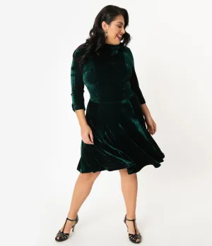 Unique Vintage Plus Size Emerald Velvet Three-Quarter Sleeved Parker Flare Dress