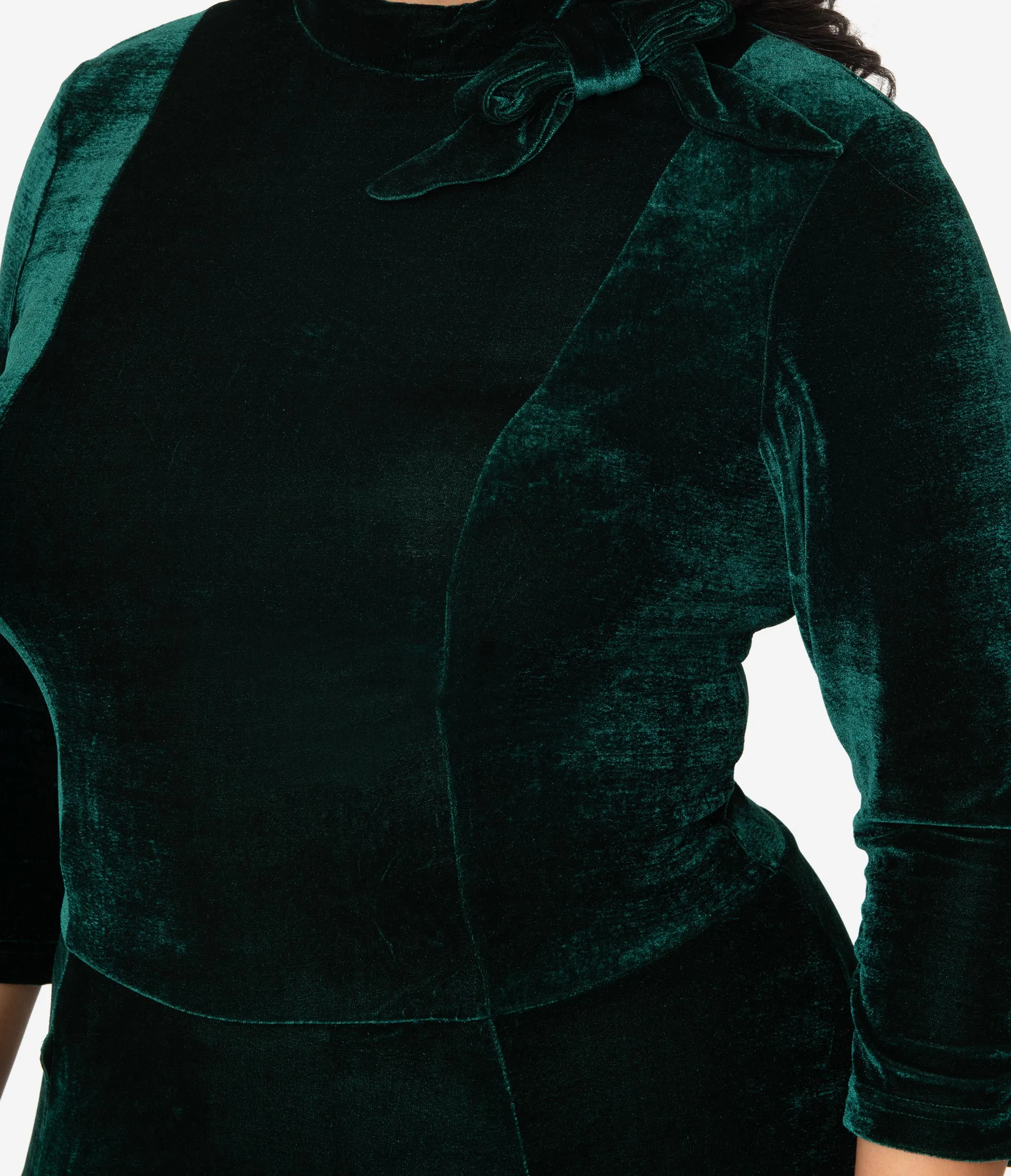 Unique Vintage Plus Size Emerald Velvet Three-Quarter Sleeved Parker Flare Dress