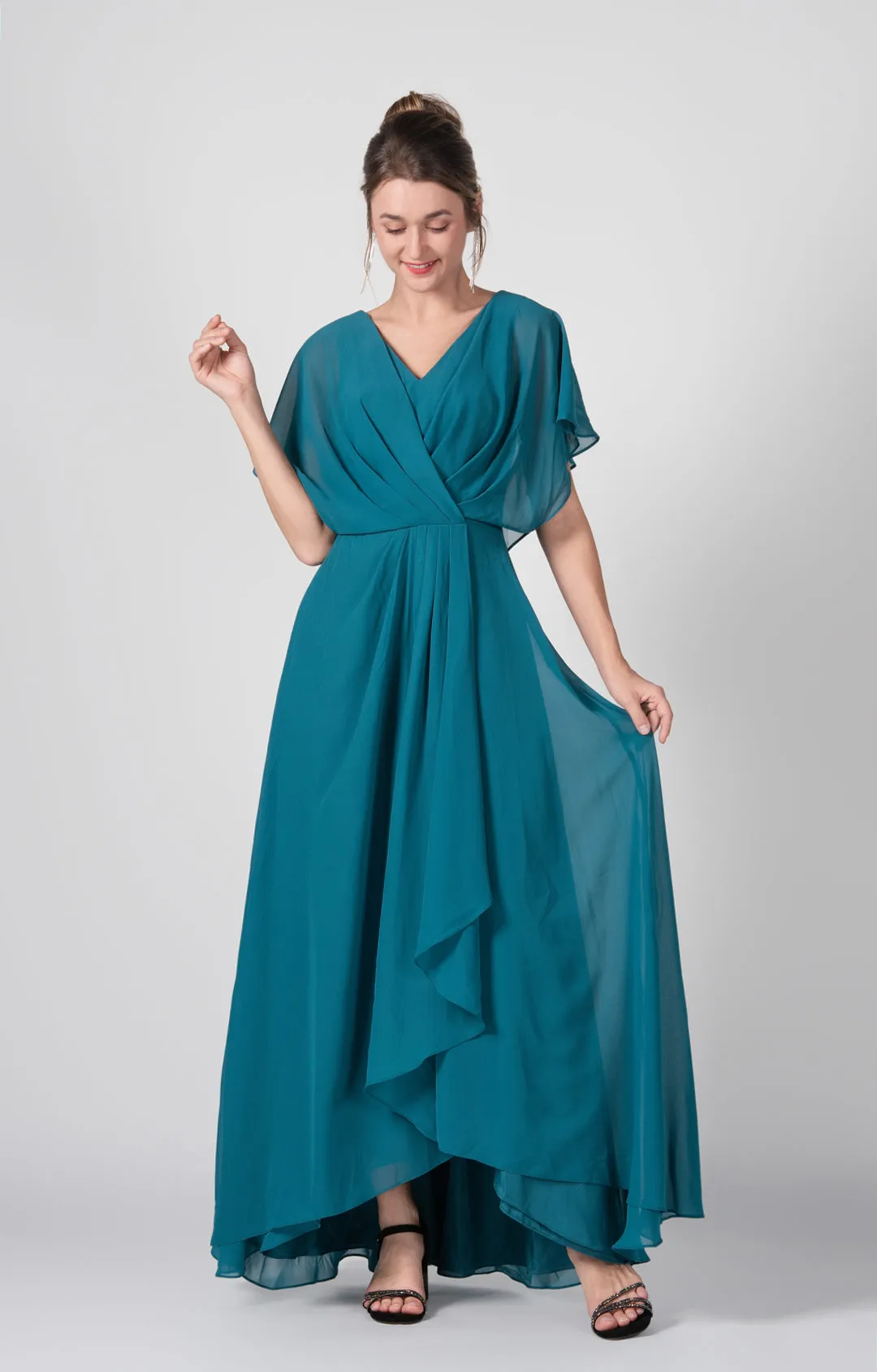 V-neck Ruched  A-Line Chiffon Dresses with Cape