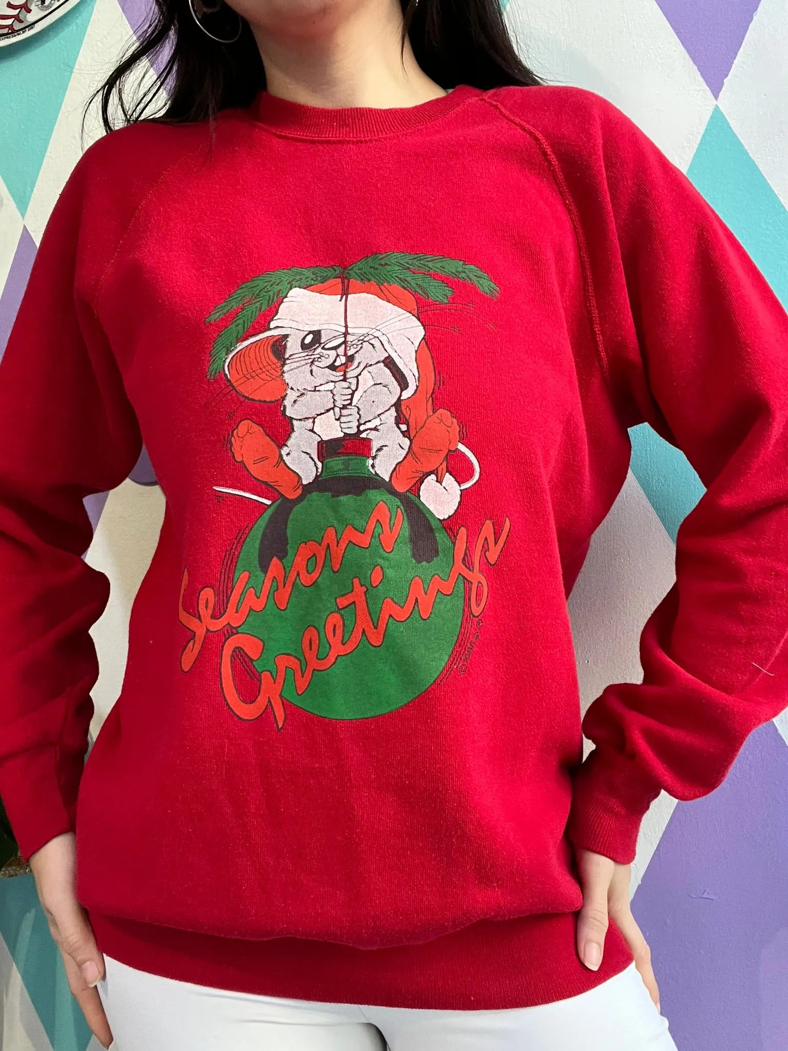Vintage Seasons Greetings Mouse Graphic Crewneck